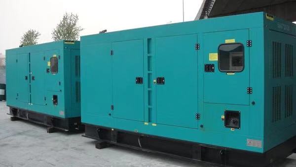 石河子康明斯400kw大型柴油二手发电机组